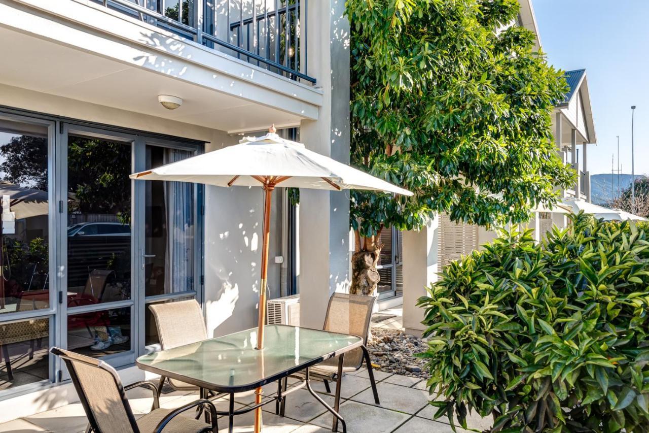 מוטואקה Nautilus Lodge Motel מראה חיצוני תמונה