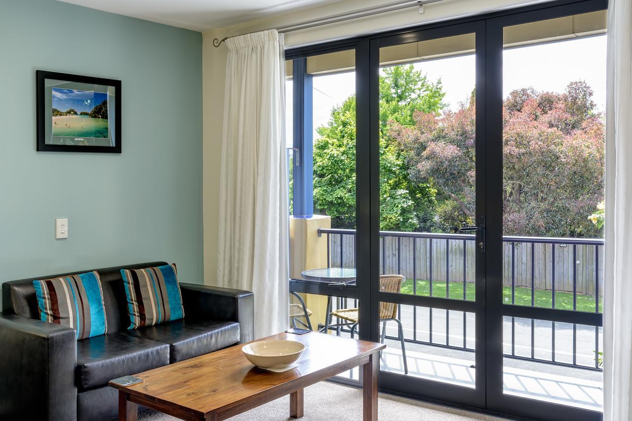 מוטואקה Nautilus Lodge Motel מראה חיצוני תמונה