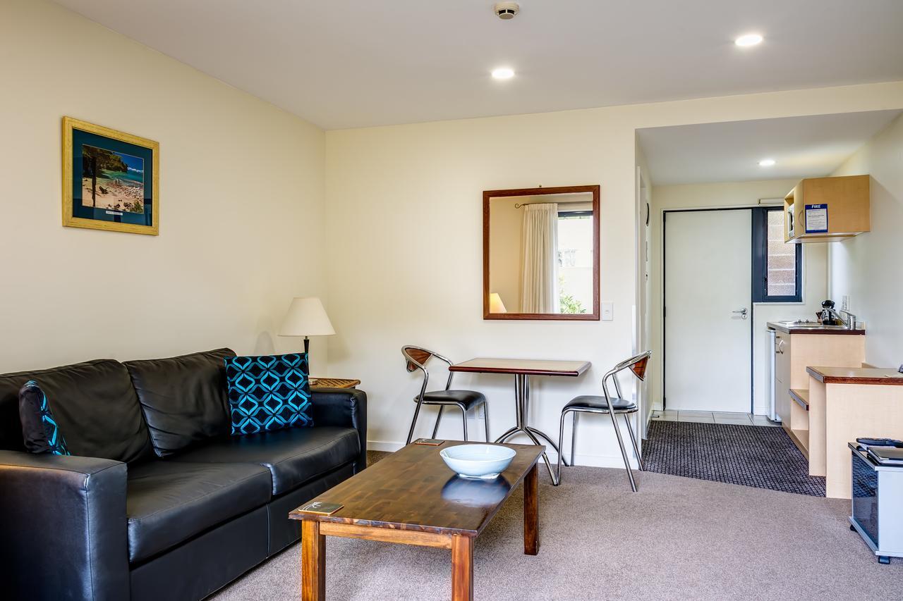 מוטואקה Nautilus Lodge Motel מראה חיצוני תמונה