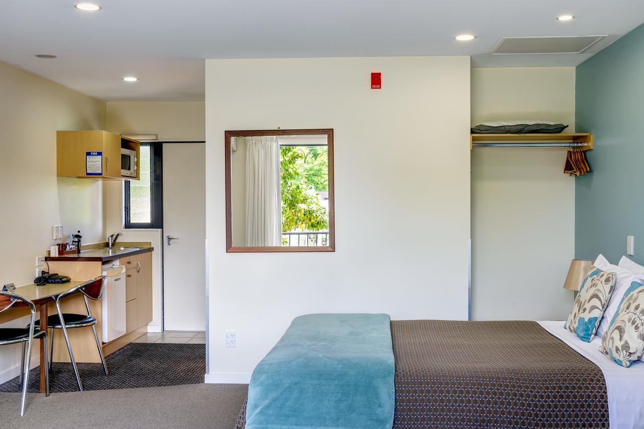 מוטואקה Nautilus Lodge Motel מראה חיצוני תמונה