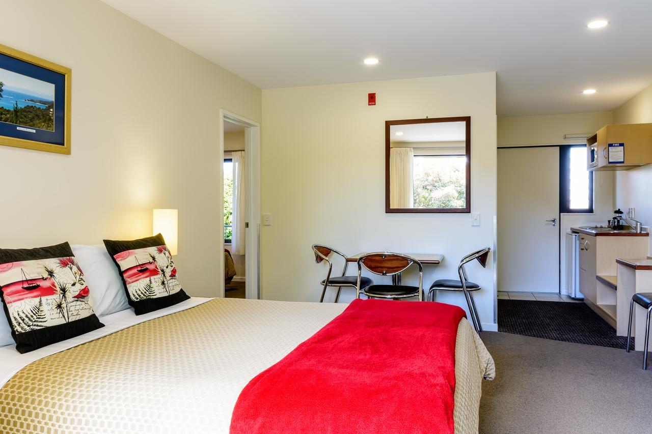 מוטואקה Nautilus Lodge Motel מראה חיצוני תמונה